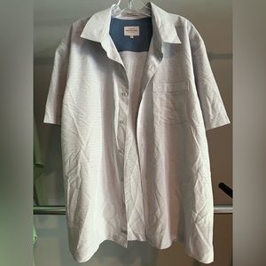 Quicksilver Waterman Collect.  Button down short sleeve shirt.